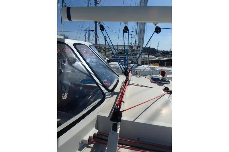 Si J'avais Su Yacht Photos Pics Custom Gilbert Caroff Lex Eterna 47 sailboat deck, 2017 model, featuring rigging and cockpit details.