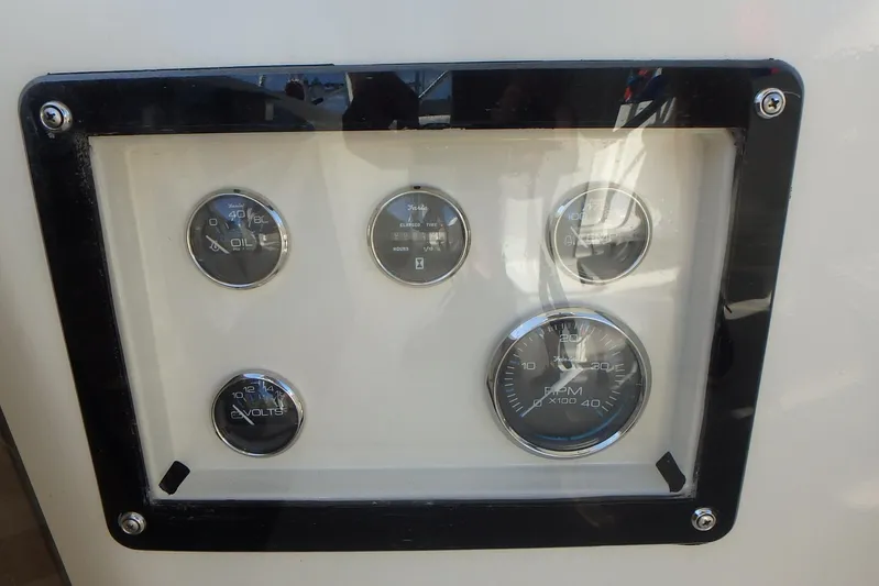 Si J'avais Su Yacht Photos Pics Instrument panel of 2017 Custom Gilbert Caroff Lex Eterna 47 with gauges and dials.