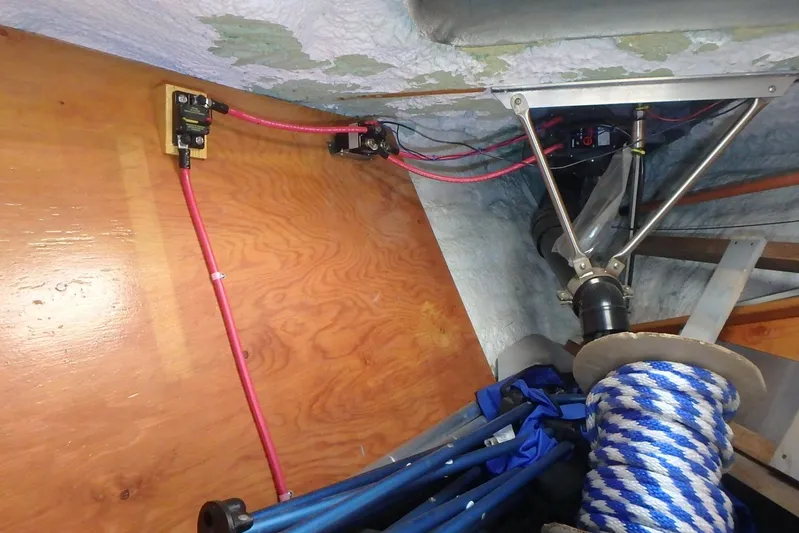 Si J'avais Su Yacht Photos Pics Electrical setup and rope storage in 2017 Gilbert Caroff Lex Eterna 47 boat.