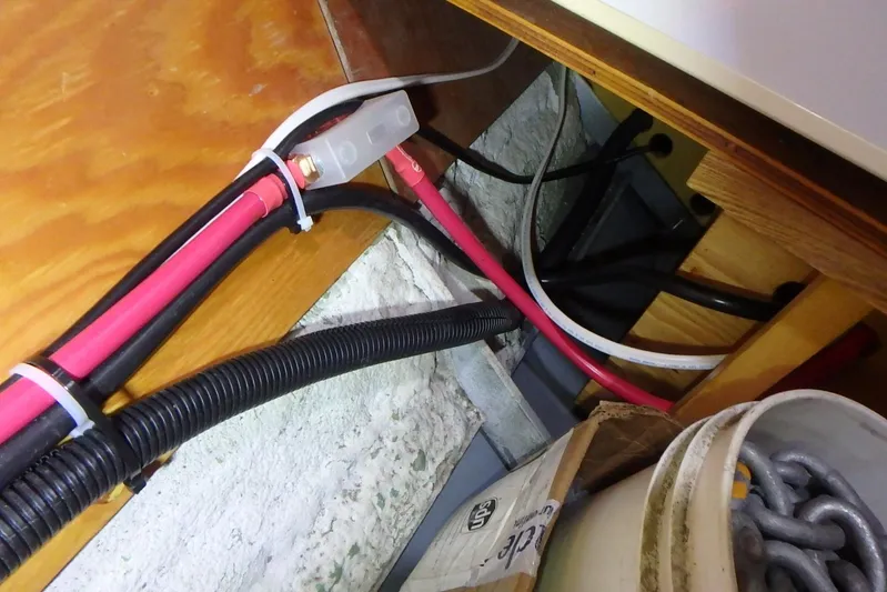 Si J'avais Su Yacht Photos Pics Electrical wiring and cables in a 2017 Custom Gilbert Caroff Lex Eterna 47 boat.