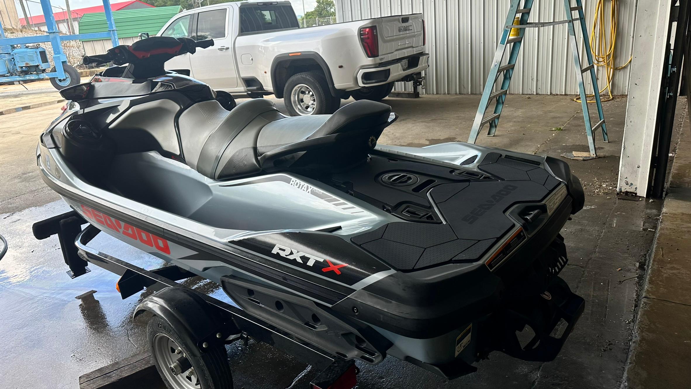New Models Ochs Service Center