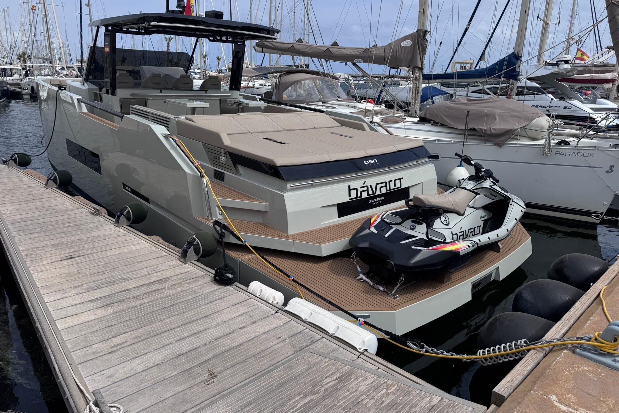 De Antonio Yachts D50