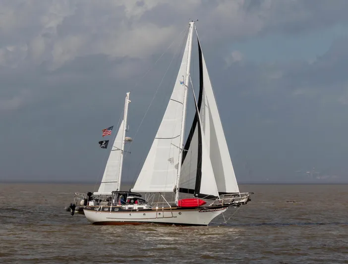 Perfect Love Yacht Photos Pics 