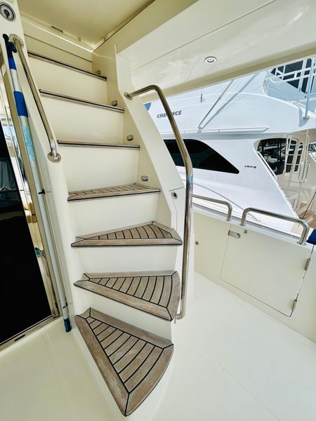 2008 Hampton 580 Pilothouse