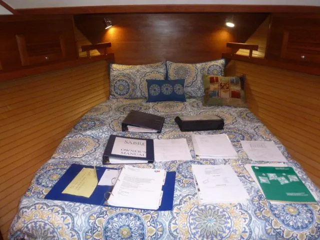 Escapade Yacht Photos Pics 