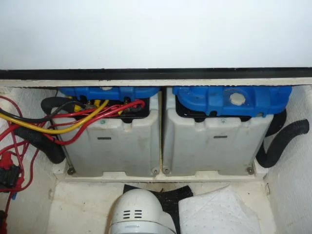 Escapade Yacht Photos Pics 