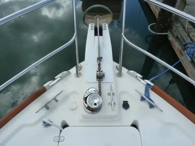 Escapade Yacht Photos Pics 