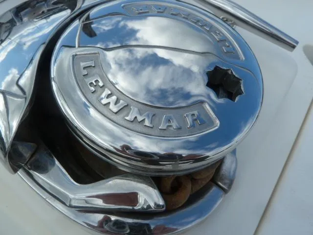 Escapade Yacht Photos Pics 