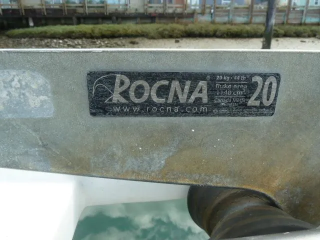 Escapade Yacht Photos Pics 