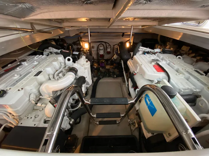 Equinox Yacht Photos Pics Engine room of a 2010 Sea Ray 470 Sundancer yacht with dual engines.