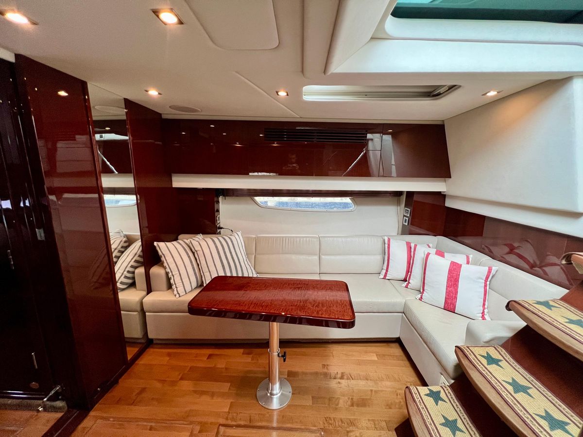 2010 Sea Ray 47 