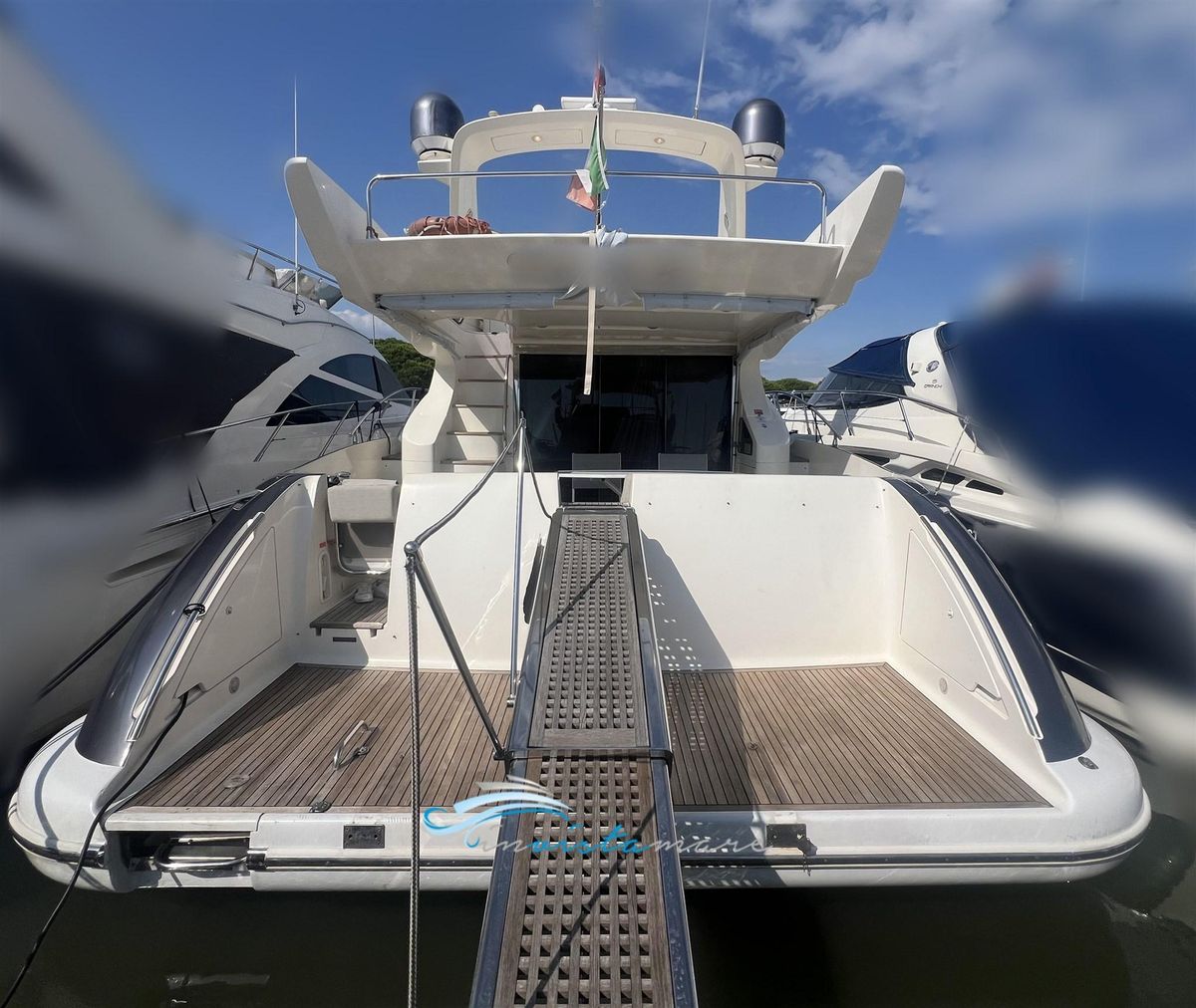 2004 Azimut 50 