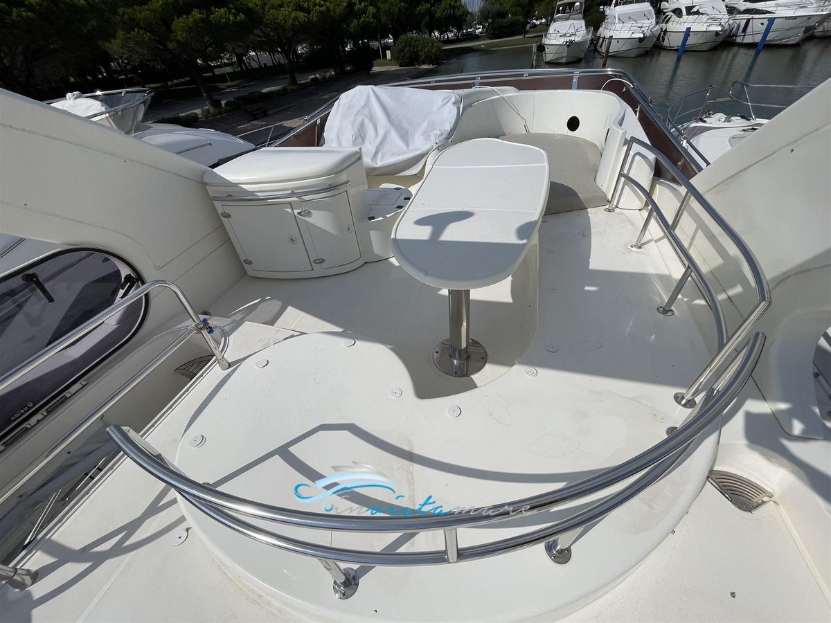2004 Azimut 50 