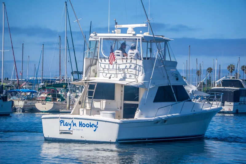 Play’n Hooky Yacht Photos Pics 