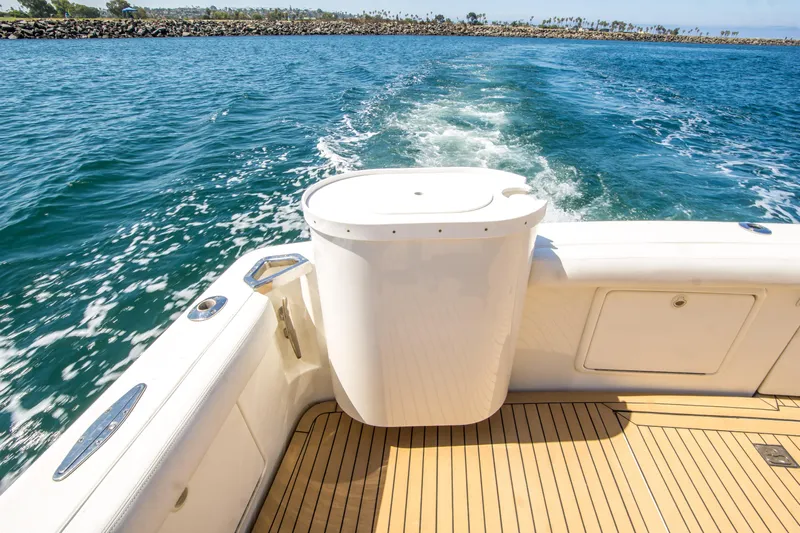 Play’n Hooky Yacht Photos Pics 