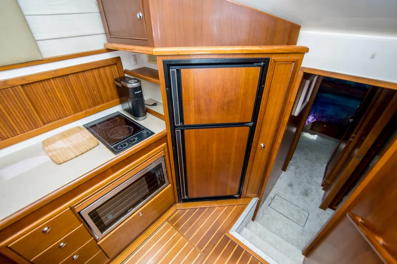 Play’n Hooky Yacht Photos Pics 