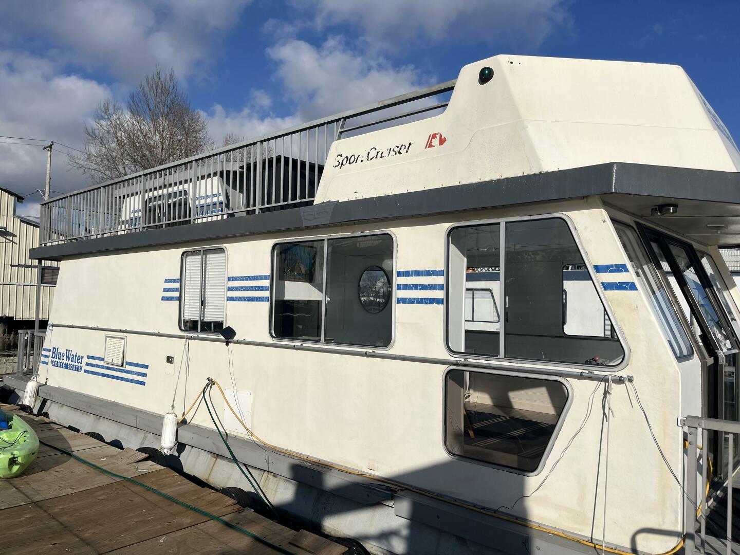 1992 Three Buoys Houseboat Sport Cruiser House for sale - YachtWorld