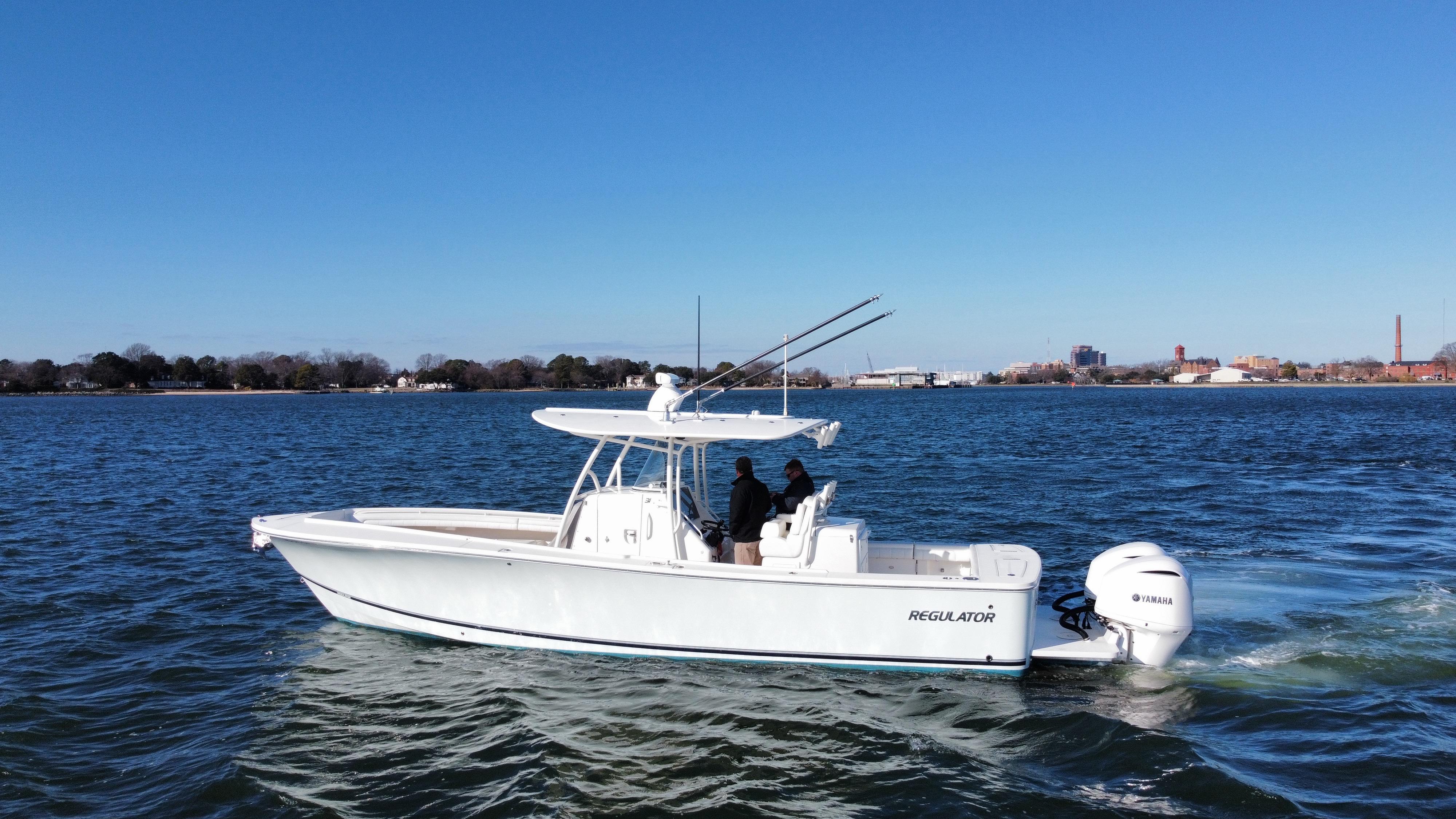 2019 Regulator 31 Center Console for sale - YachtWorld