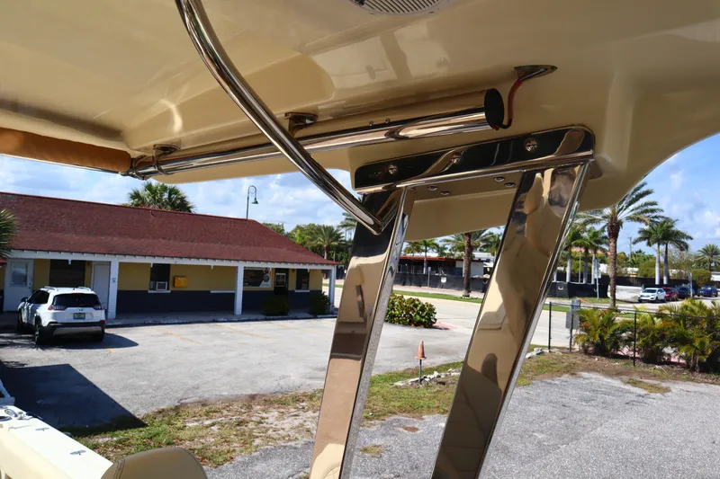  Yacht Photos Pics 2020 Chris-Craft Calypso 30 boat detail with chrome fixtures and outdoor background.