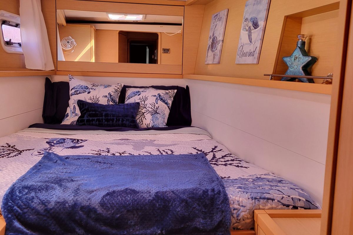 2011 Lagoon 45 