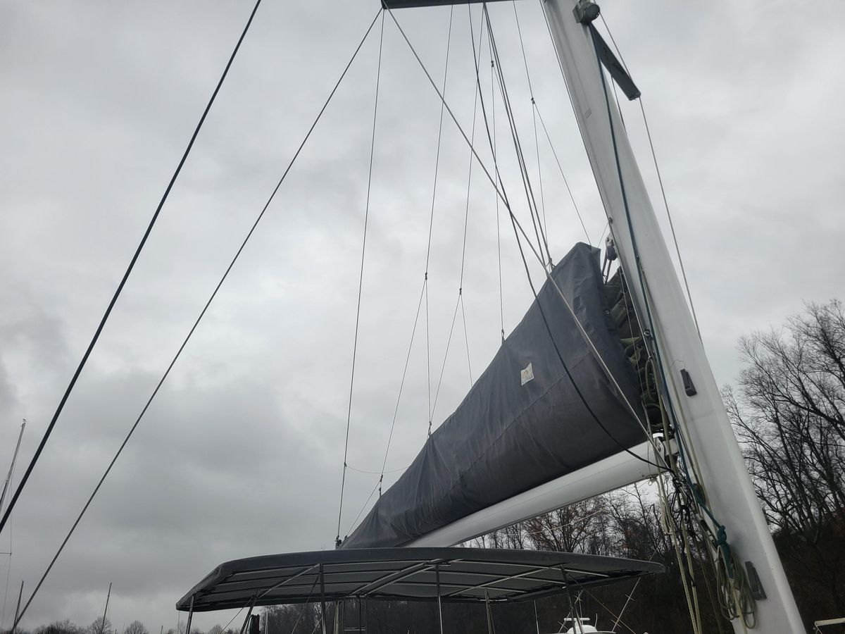 2011 Lagoon 45 
