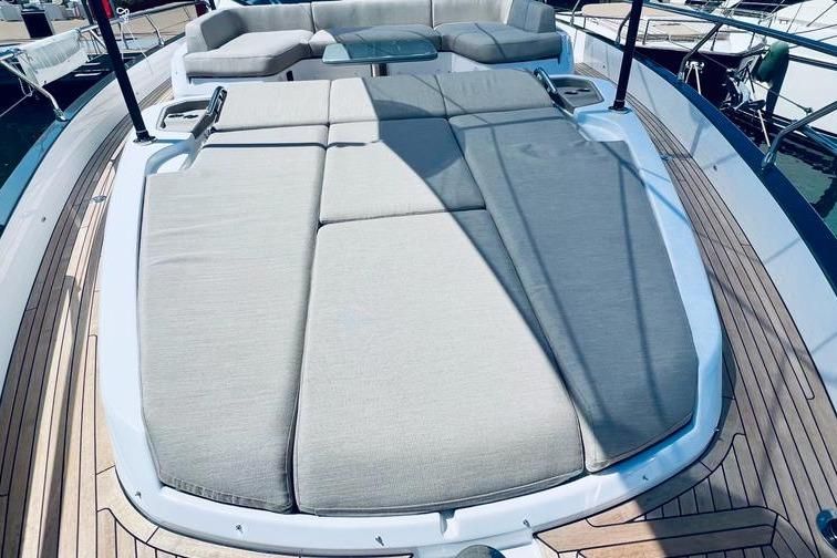 2023 Azimut 71 