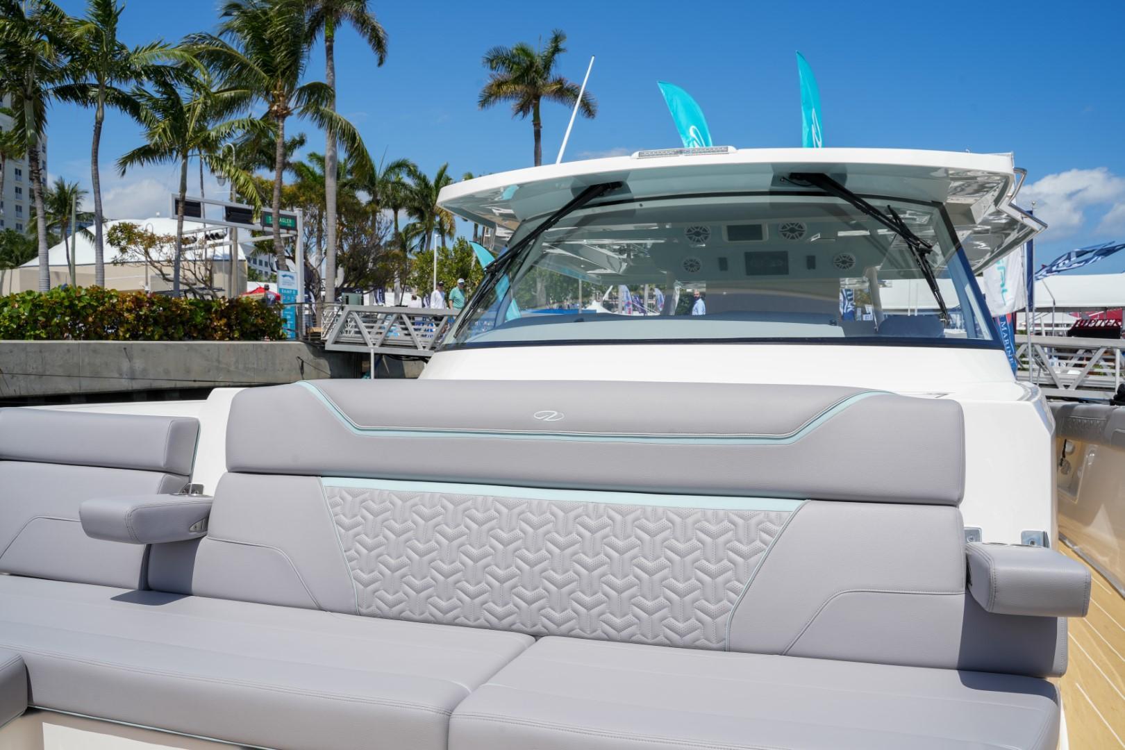 2025 Regal 50 SAV Express Cruiser for sale YachtWorld