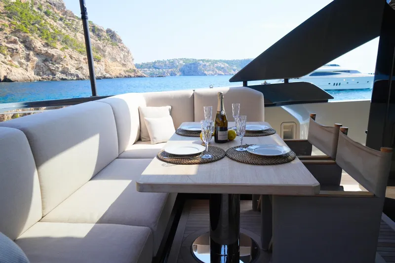 Revolution Yacht Photos Pics 