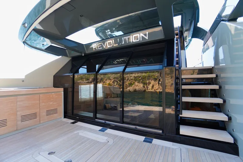 Revolution Yacht Photos Pics 