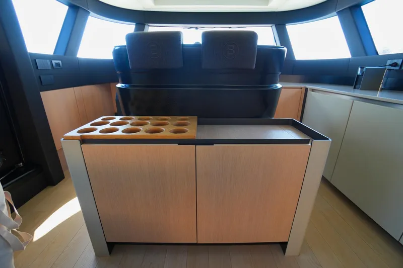 Revolution Yacht Photos Pics 