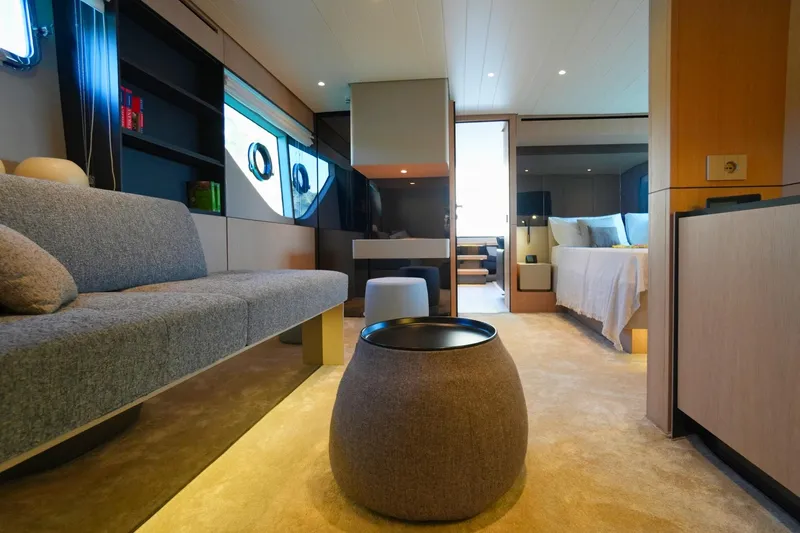 Revolution Yacht Photos Pics 