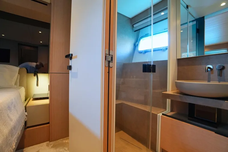 Revolution Yacht Photos Pics 