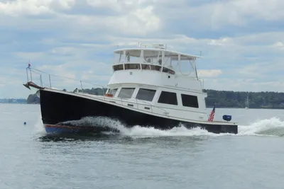 Jarvis Newman Downeast Flybridge