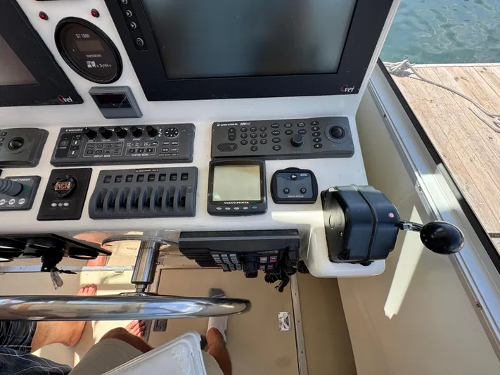 Chilla Yacht Photos Pics 