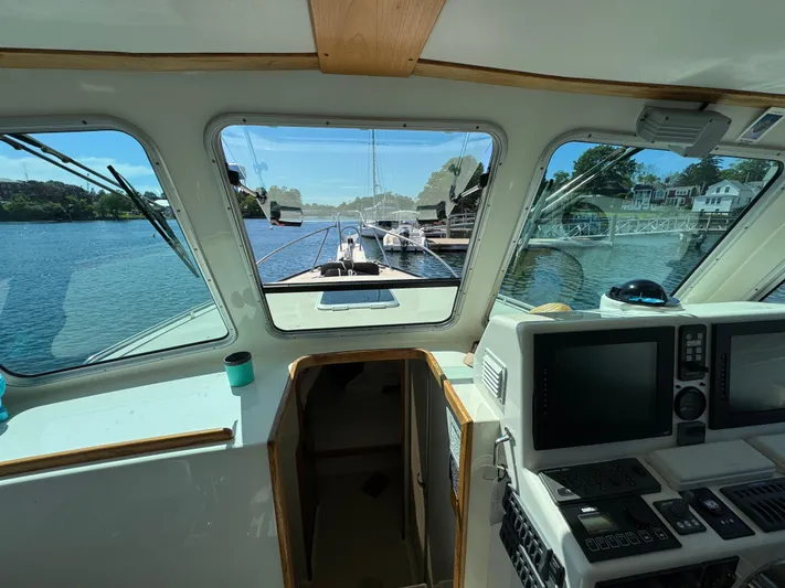 Chilla Yacht Photos Pics 