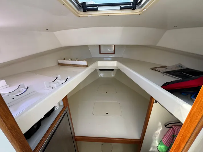 Chilla Yacht Photos Pics 