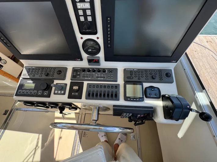 Chilla Yacht Photos Pics 