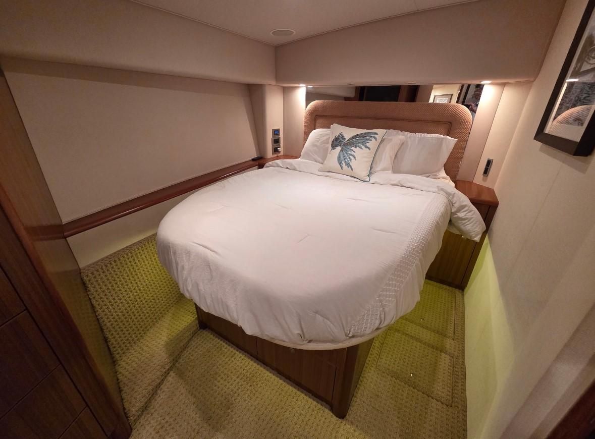 2008 Viking 45 