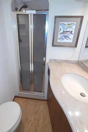 Fine For Now Yacht Photos Pics Viking 48 FINE FOR NOW - Master Head