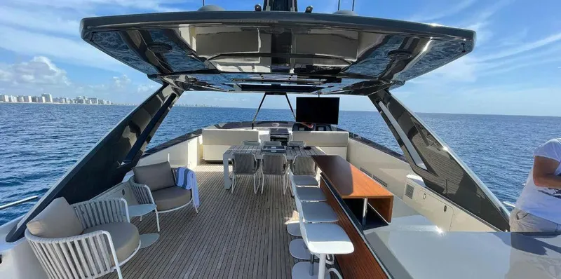 2021 Ferretti Yachts 920 @ Fort Lauderdale Yacht Photos Pics 