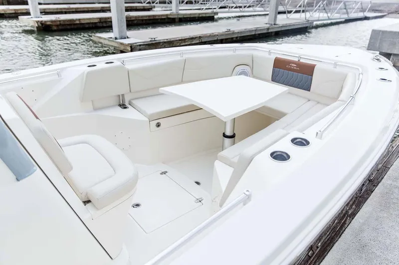  Yacht Photos Pics Manufacturer Provided Image