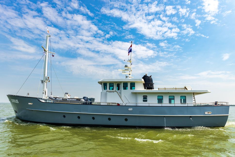 sirius trawler yacht for sale