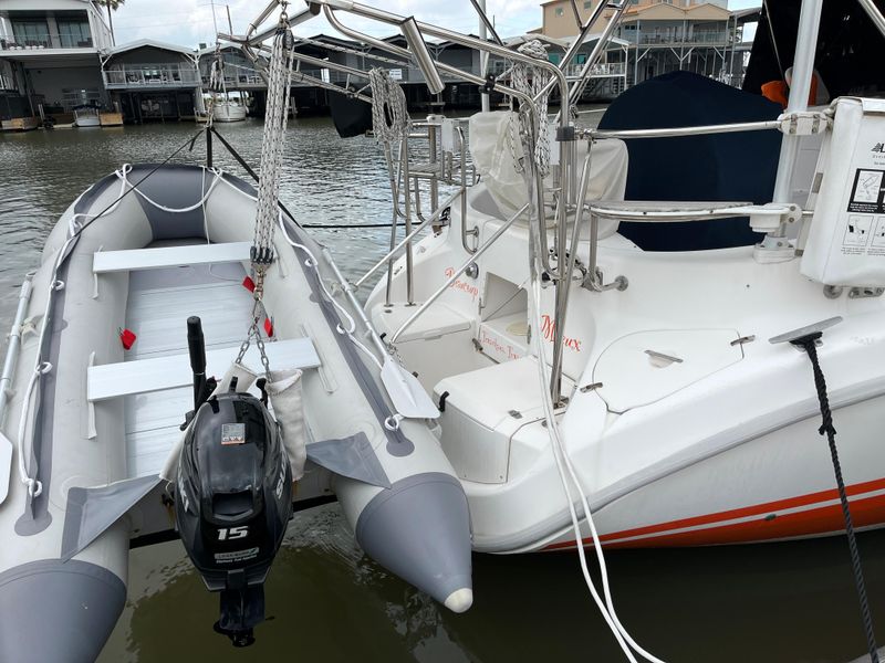 2001 Hunter 460