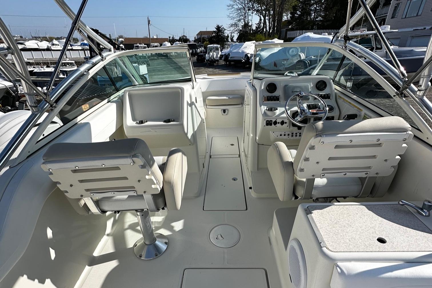 2012 Hydra-Sports 2300 DC Runabout for sale - YachtWorld