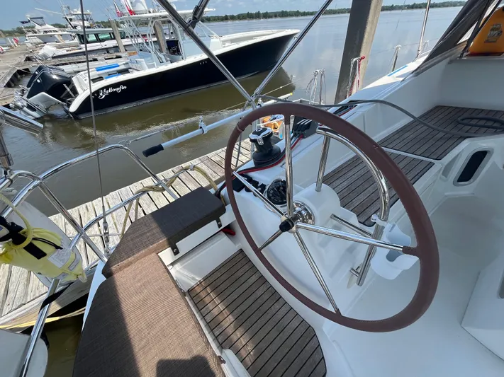 Seahorse Yacht Photos Pics 