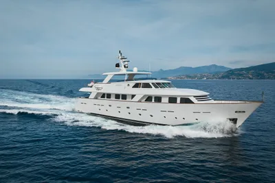 Castagnola Navetta 33