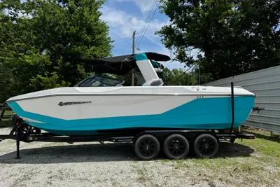 Nautique G25