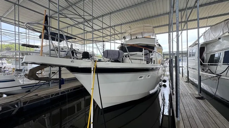 Lila Blue Yacht Photos Pics Exterior Port