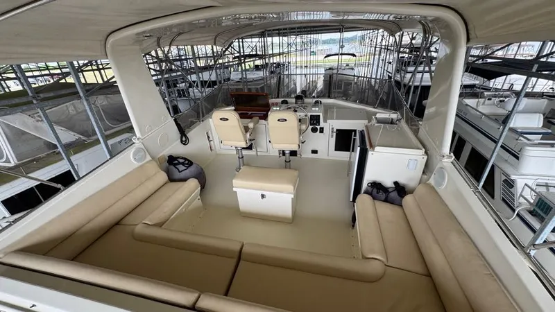 Lila Blue Yacht Photos Pics Flybridge looking forward