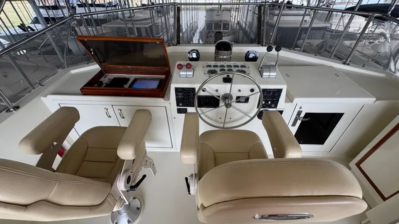 Lila Blue Yacht Photos Pics Flybridge Helm Station